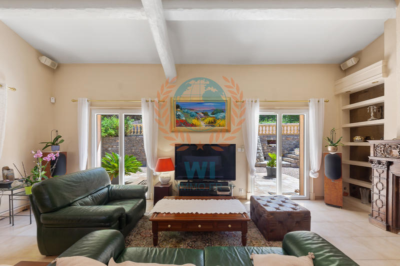 Maison - 165 m² - 6 pièces