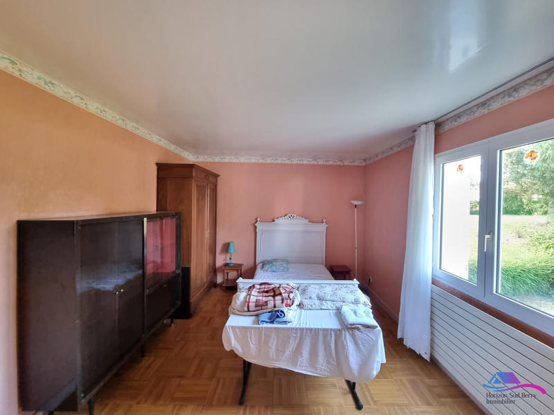 Maison - 334 m² - 6 pièces