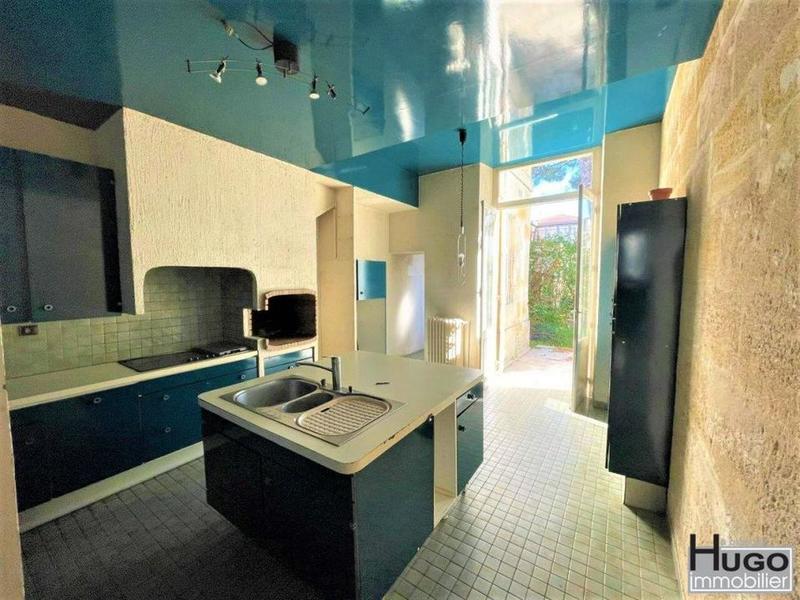 Hôtel particulier - 485 m² - 16 pièces