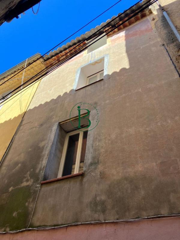 Maison - 203 m² - 7 pièces