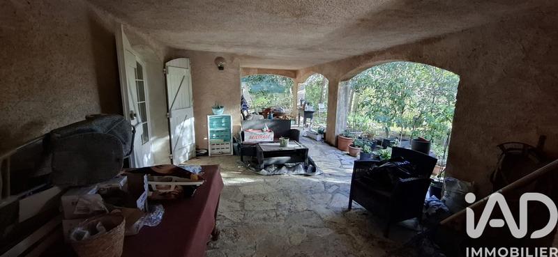 Maison - 185 m² - 5 pièces