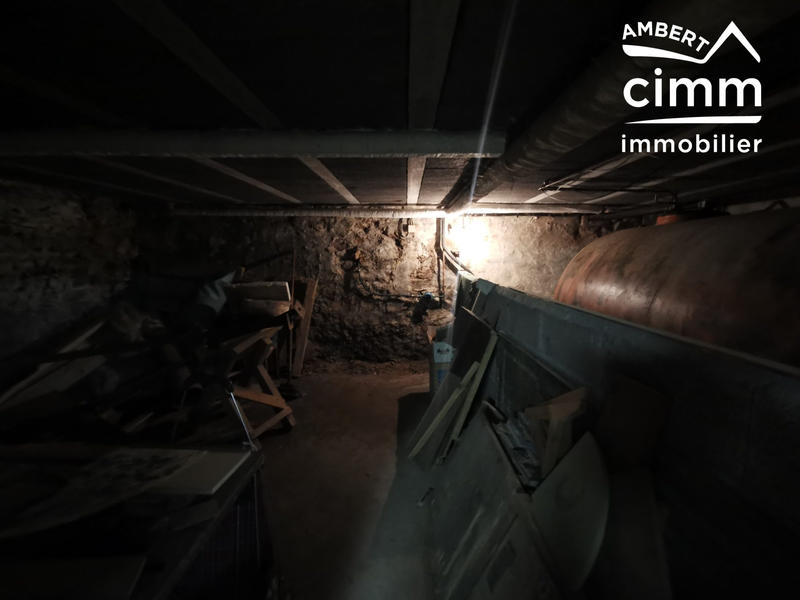 Maison - 150 m² - 8 pièces