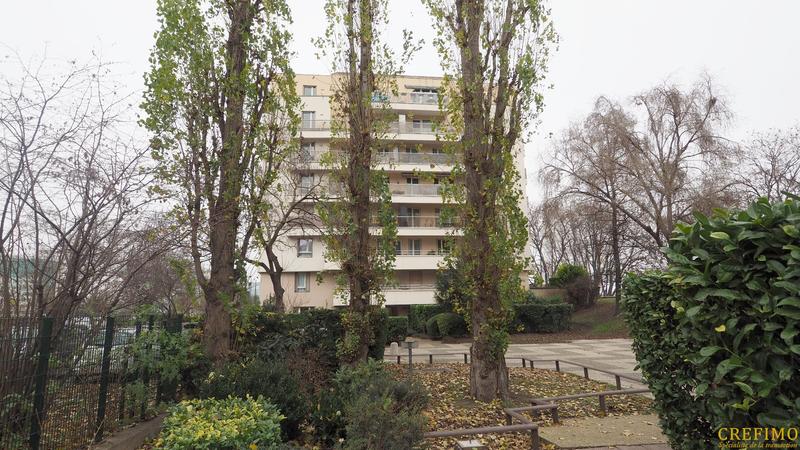 Appartement - 83 m² - 4 pièces