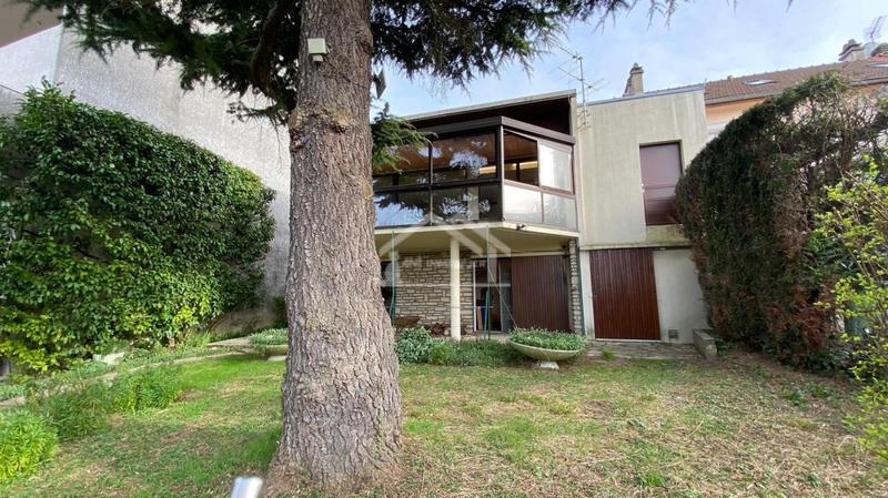 Maison - 148 m² - 5 pièces