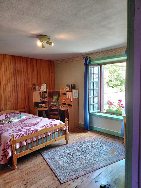 Maison - 250 m² - 10 pièces