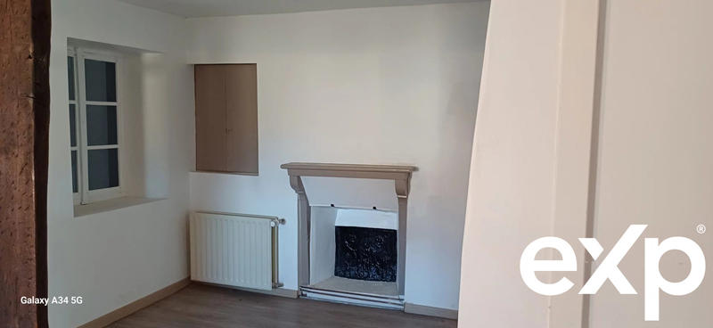 Maison traditionnelle - 104 m² - 6 pièces