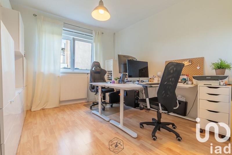 Maison - 210 m² - 7 pièces