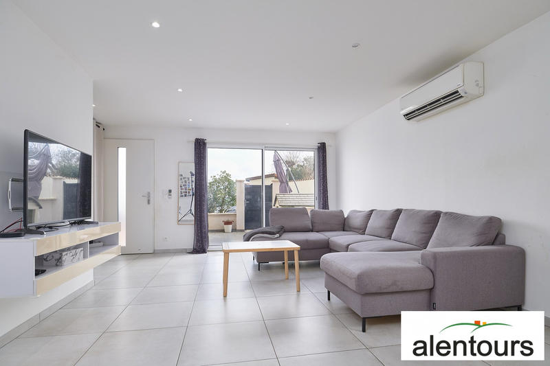 Maison - 79 m² - 4 pièces