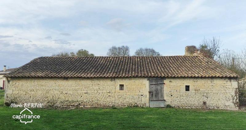 Grange - 80 m² - 1 pièce