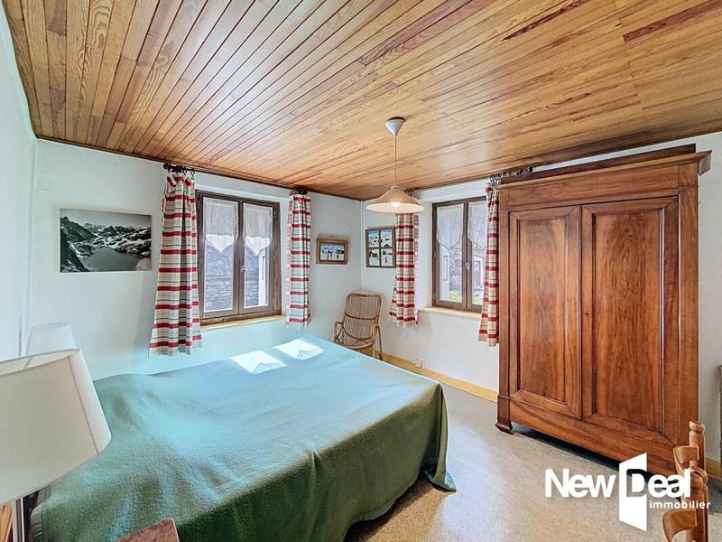 Maison de village - 333 m² - 15 pièces