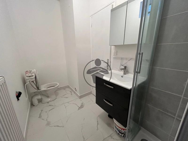 Appartement - 65 m² - 3 pièces