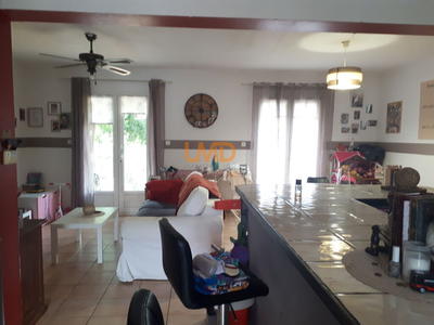 Maison - 96 m² - 4 pièces