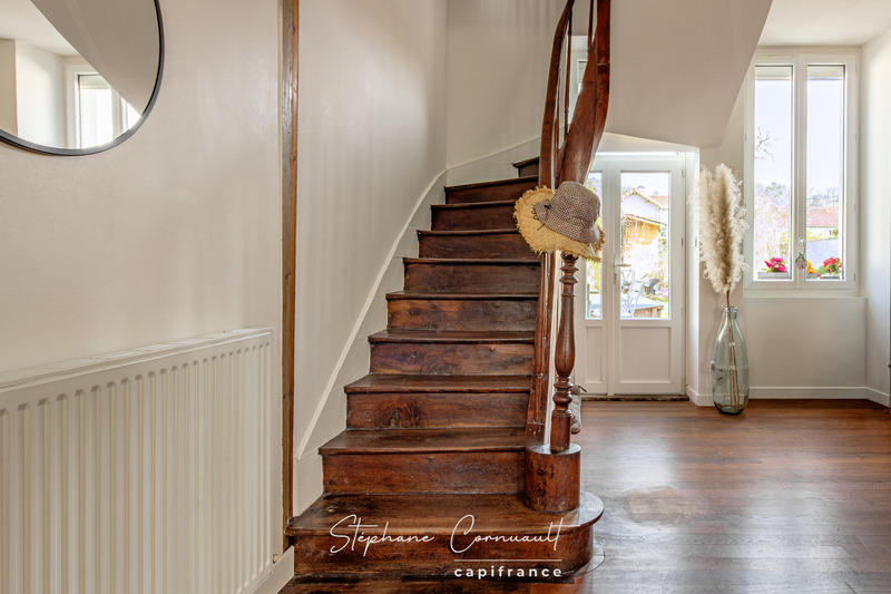 Maison - 147 m² - 5 pièces