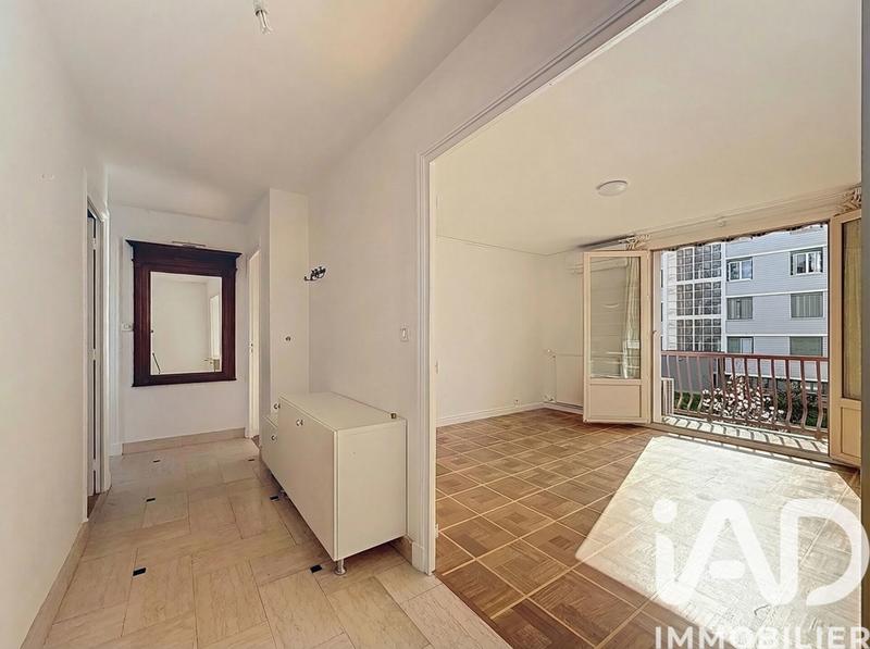 Appartement - 80 m² - 3 pièces