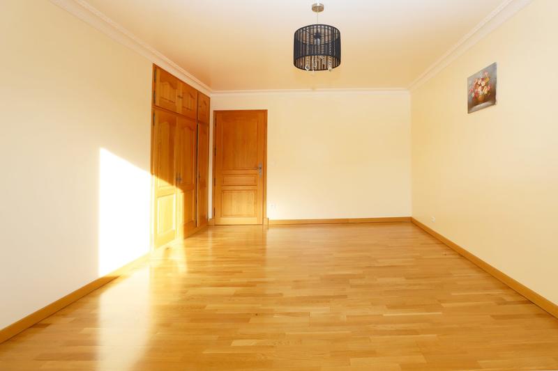 Maison - 178 m² - 6 pièces