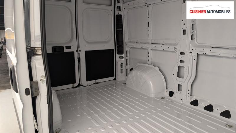 Peugeot Boxer Fourgon Fgn Tole 3.0 t L2h2 120 s Bvm6