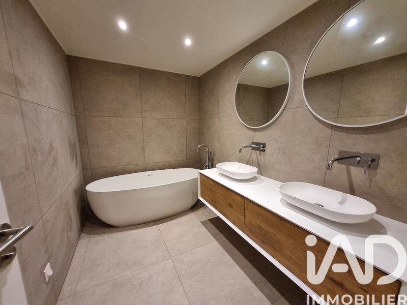 Maison de ville - 153 m² - 5 pièces