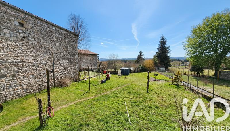 Maison de village - 128 m² - 5 pièces