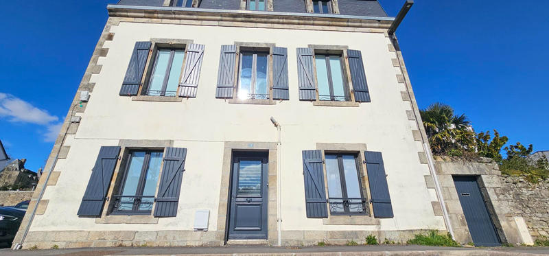 Maison - 138 m² - 6 pièces