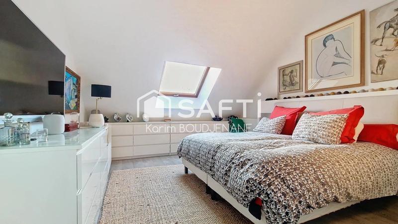 Maison - 215 m² - 7 pièces