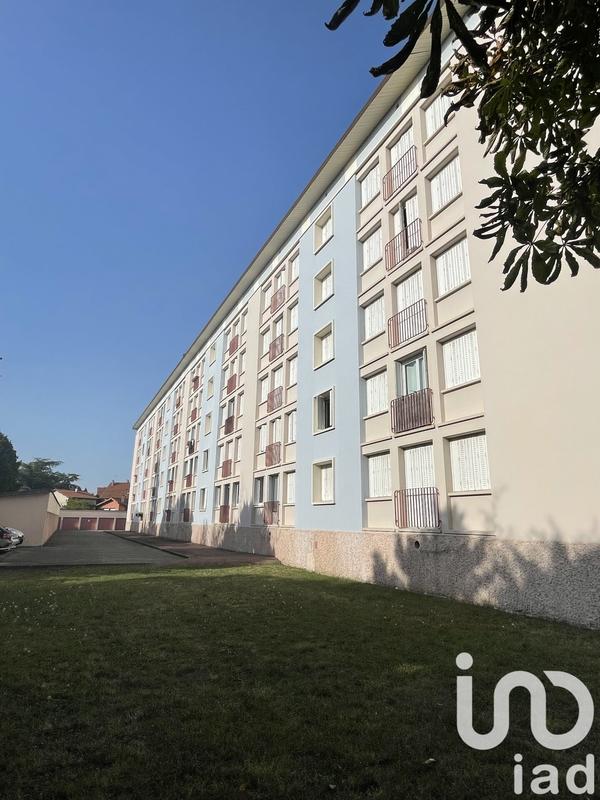 Appartement - 64 m² - 4 pièces