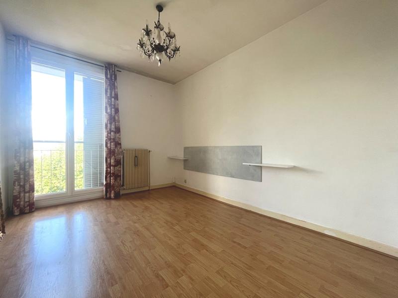 Appartement - 86 m² - 5 pièces