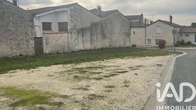 Maison - 230 m² - 11 pièces