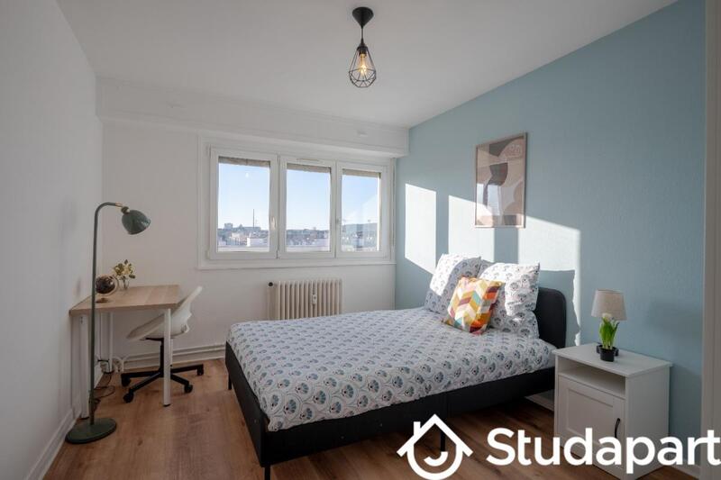 Chambre - 12 m² - 1 pièce