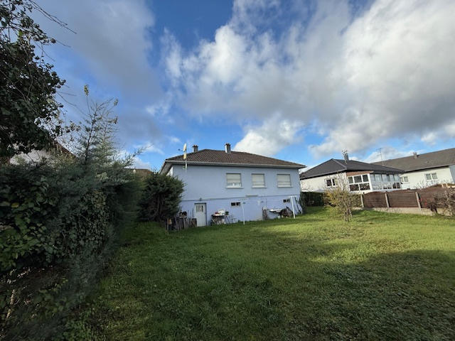 Maison - 107 m² - 6 pièces