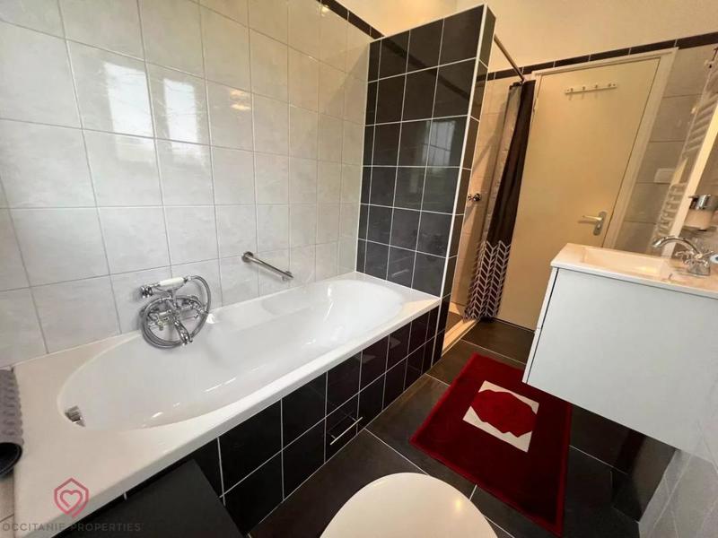 Maison - 173 m² - 7 pièces