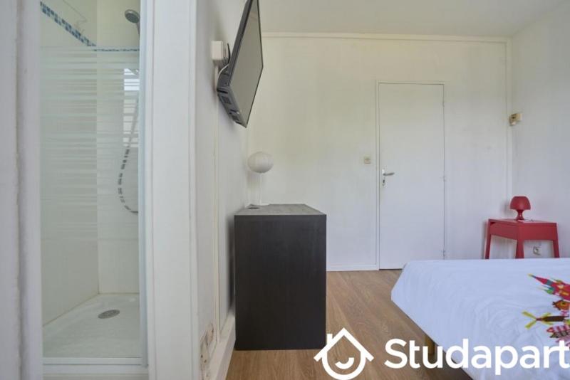 Chambre - 14 m² - 1 pièce