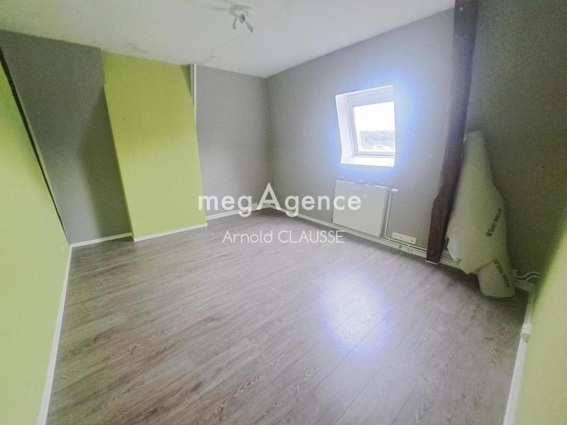 Maison - 217 m² - 11 pièces