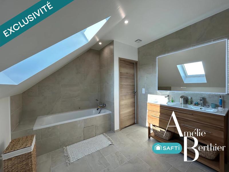 Maison - 195 m² - 8 pièces