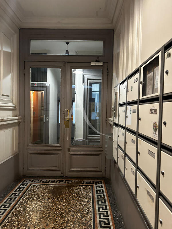 Appartement - 6 m² - 1 pièce