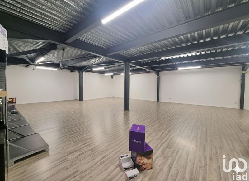 Local commercial - 260 m²