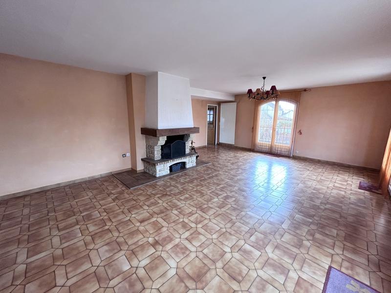 Maison - 190 m² - 11 pièces