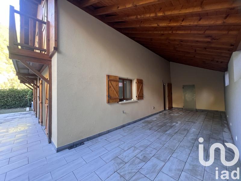 Maison - 121 m² - 5 pièces