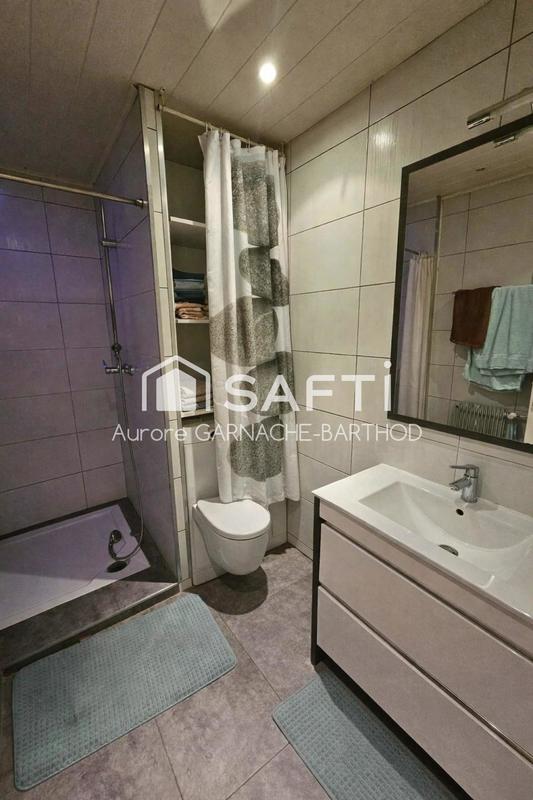 Appartement - 79 m² - 4 pièces