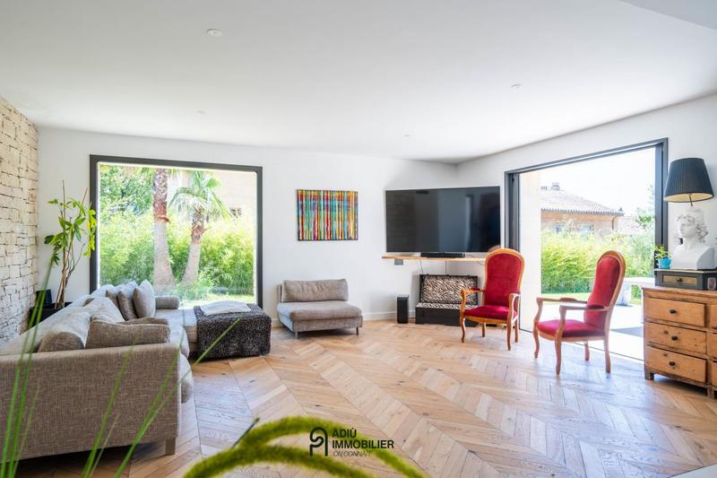 Villa - 182 m² - 6 pièces