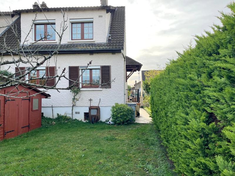 Maison traditionnelle - 80 m² - 5 pièces