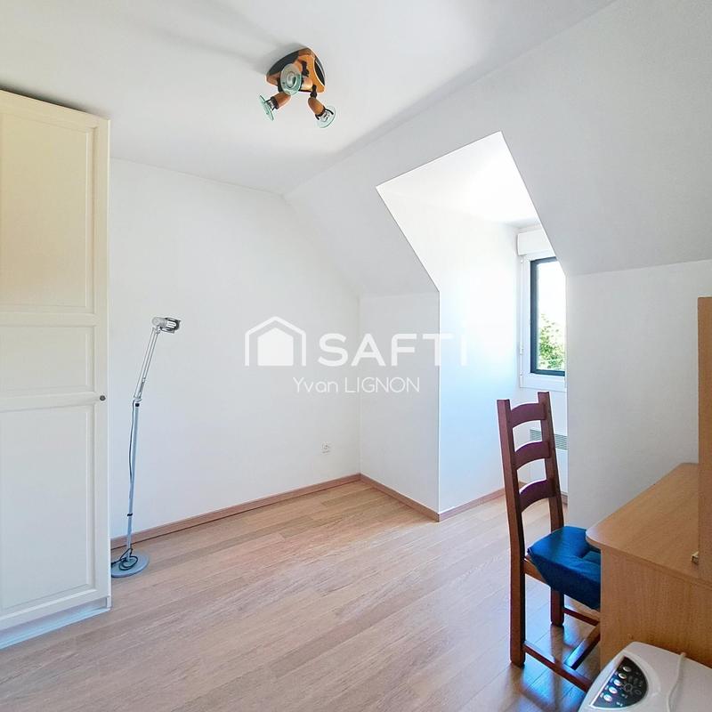 Maison - 96 m² - 6 pièces