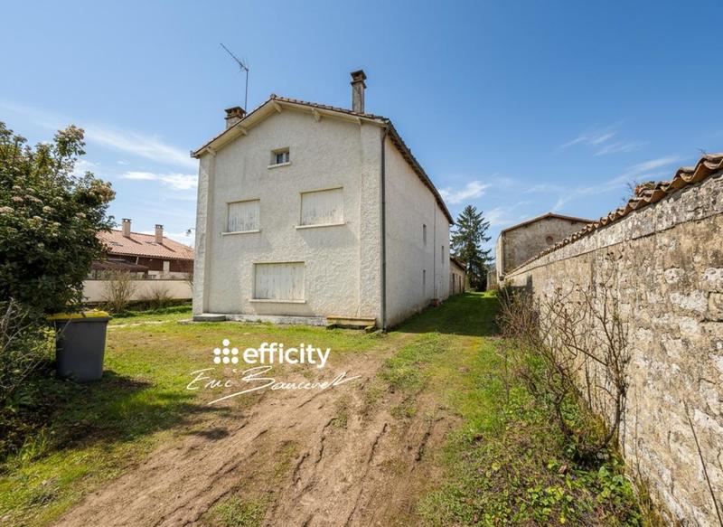 Maison - 96 m² - 4 pièces