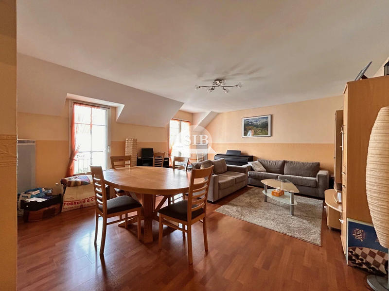 Appartement - 86 m² - 4 pièces