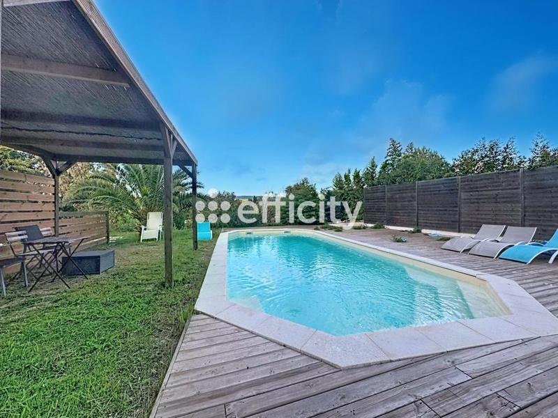 Maison - 145 m² - 5 pièces