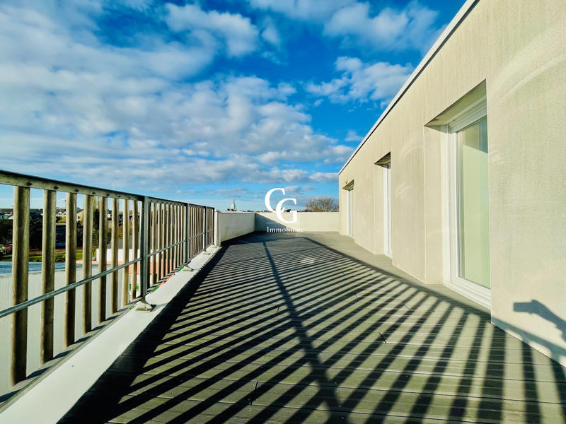 Appartement - 90 m² - 4 pièces