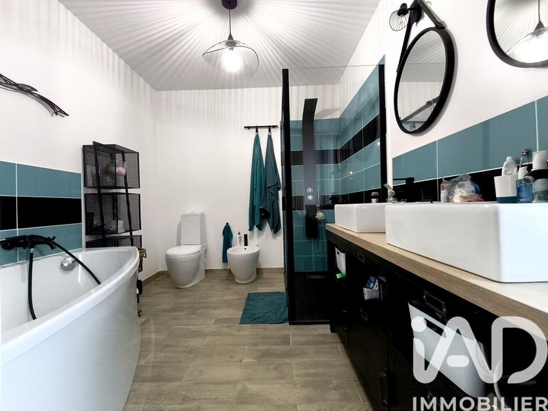 Maison - 110 m² - 5 pièces