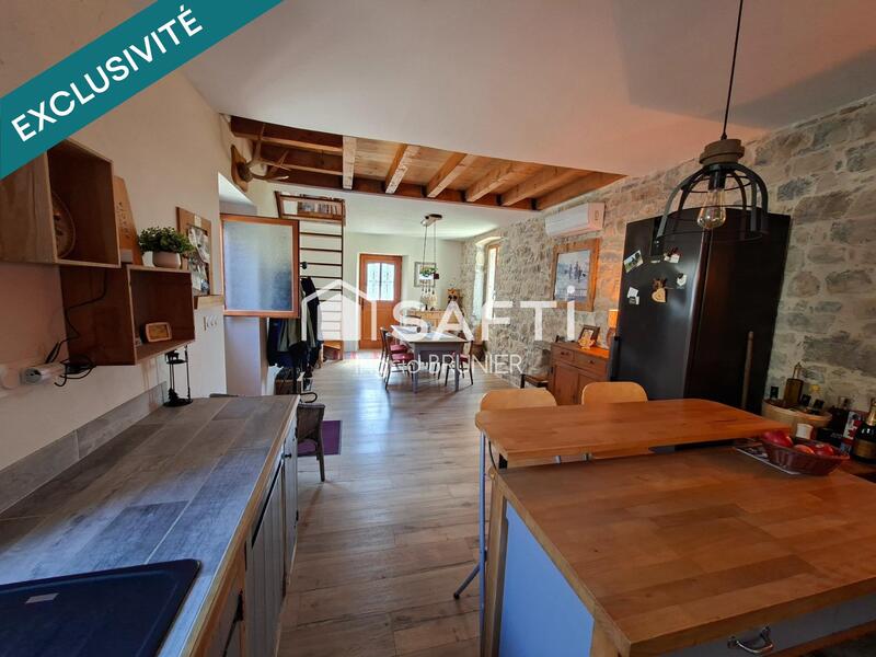 Maison - 88 m² - 4 pièces