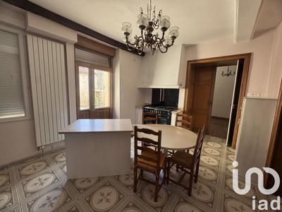 Maison de ville - 286 m² - 8 pièces
