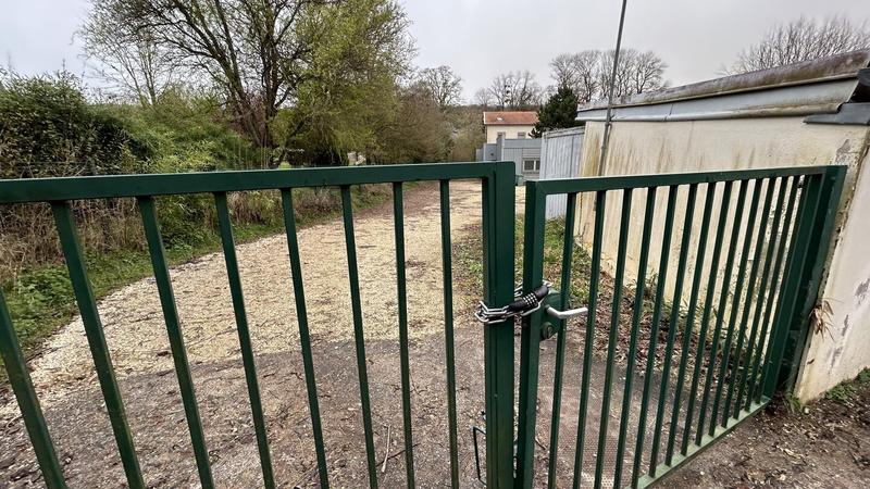 Local d'activités - 500 m² - 15 pièces