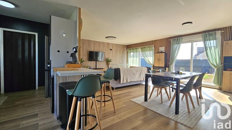 Maison - 95 m² - 5 pièces